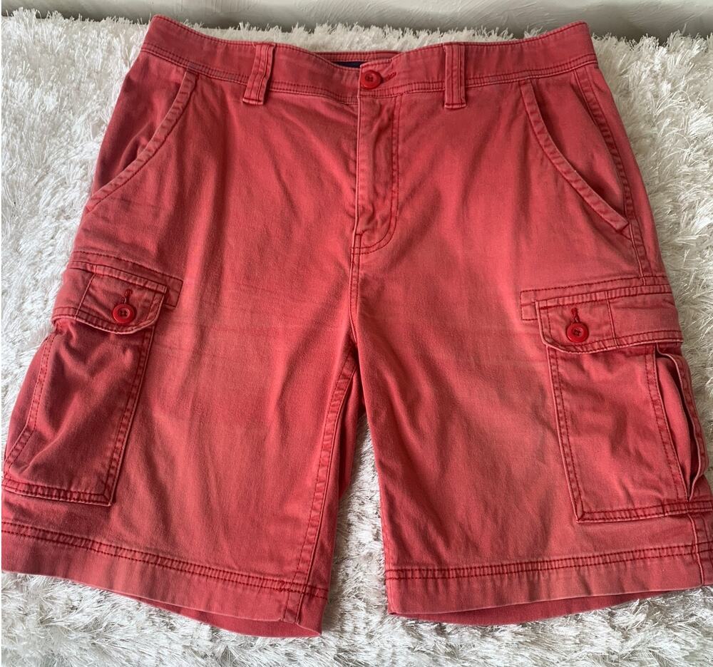 St Johns Bay Cargo Shorts Red Mildly Distressed Sz 34